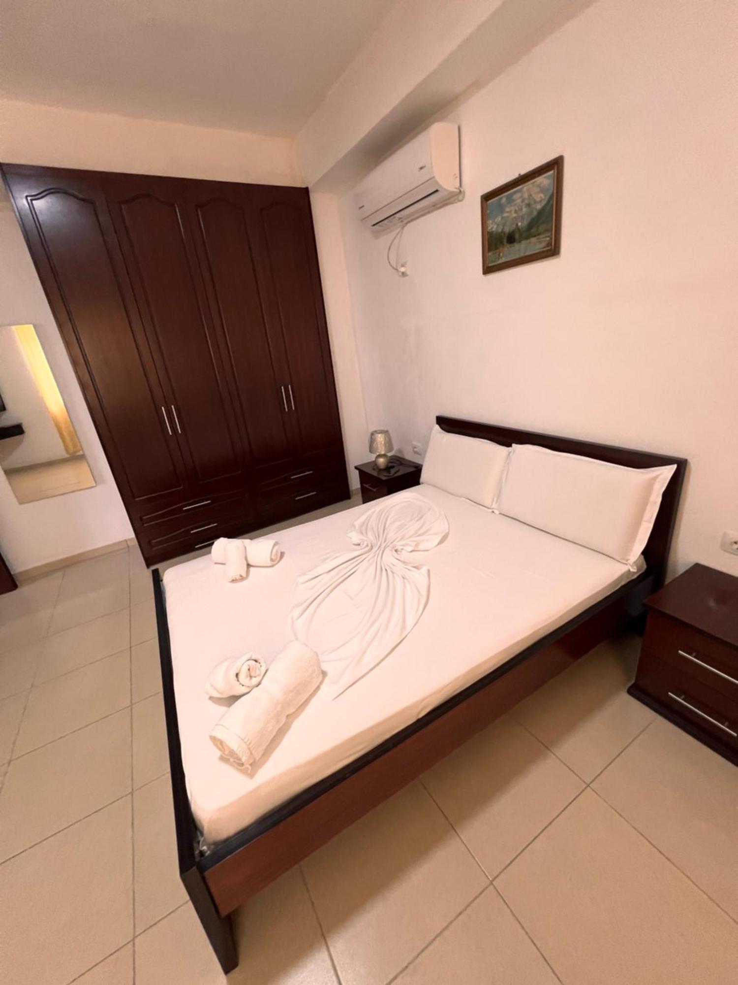 Majki Beach Apartments Saranda Extérieur photo
