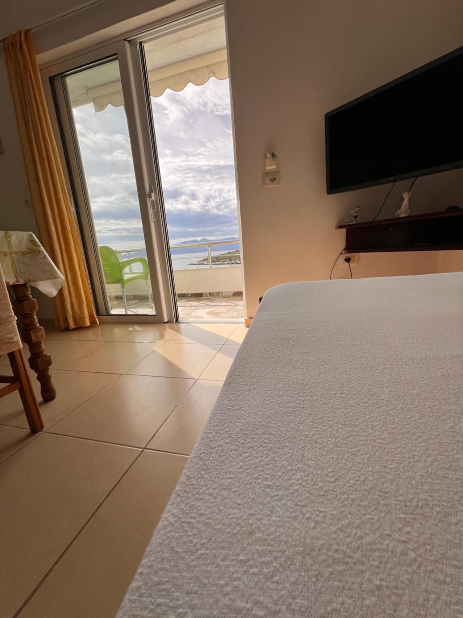 Majki Beach Apartments Saranda Extérieur photo