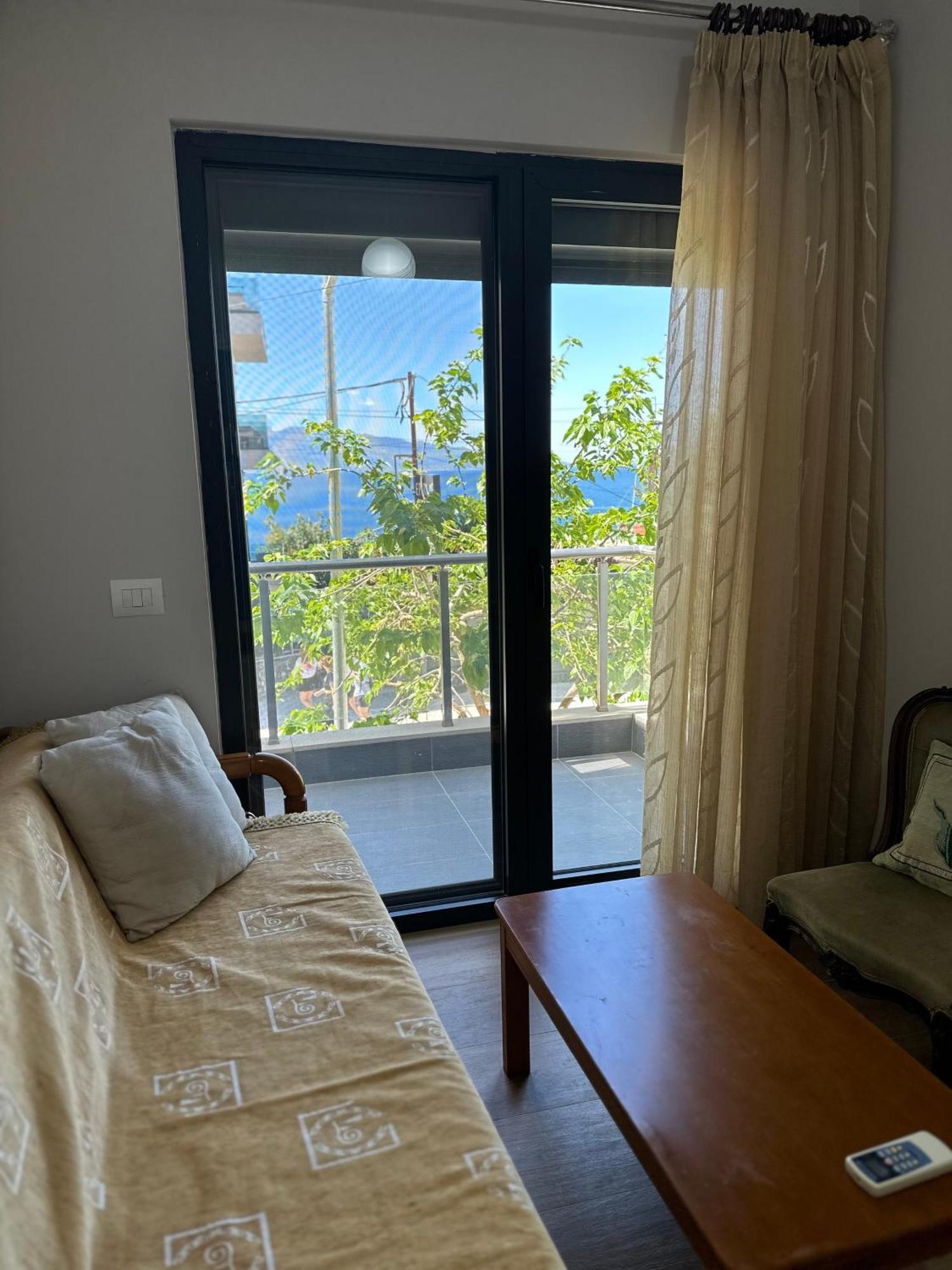 Majki Beach Apartments Saranda Extérieur photo